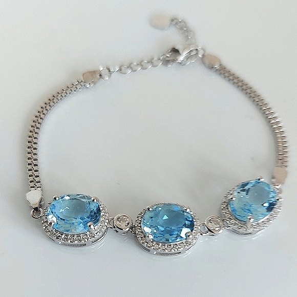 Heated Natural Topaz 10x8mm & Cz 925 Sterling Silver Bracelet (Adjustable) - Picture 3 of 7